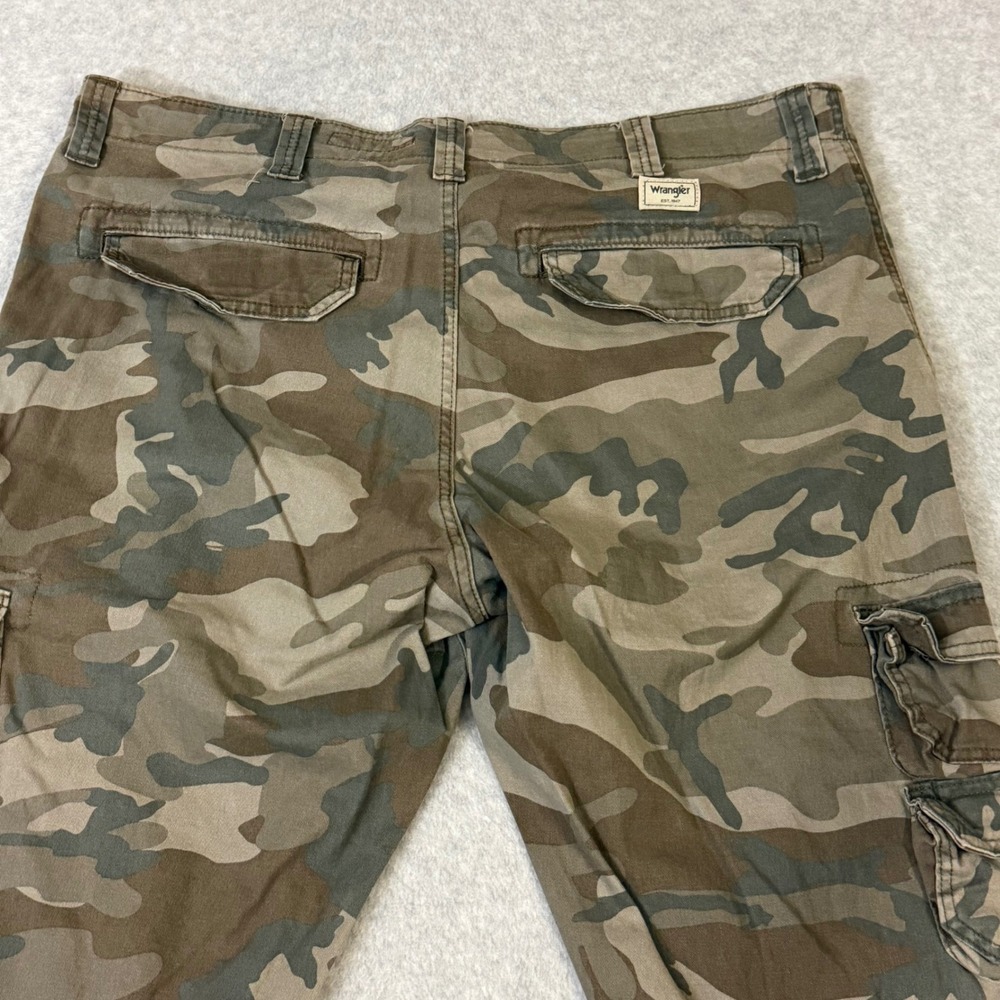 Wrangler Mens Regular Taper Camo Cargo Pants Grn/Brown Woodland Camouflage 38x31 - Picture 13 of 15